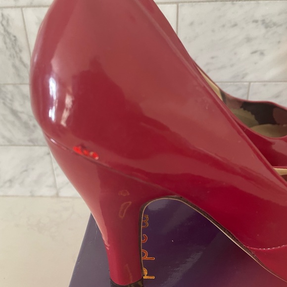 Madden Girl Sursey Red patent shoes, size 7.  Gently worn. - Picture 3 of 3